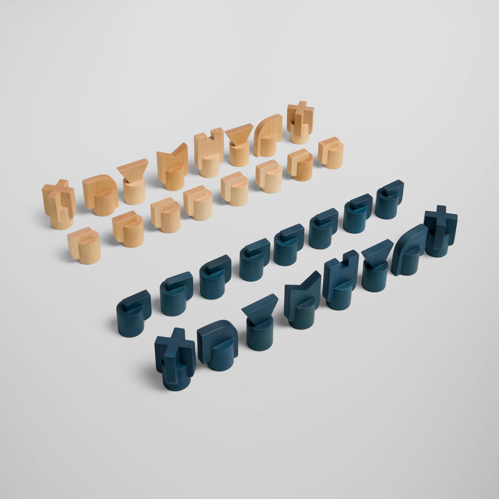 Hermes, Horsecut chess set - 3