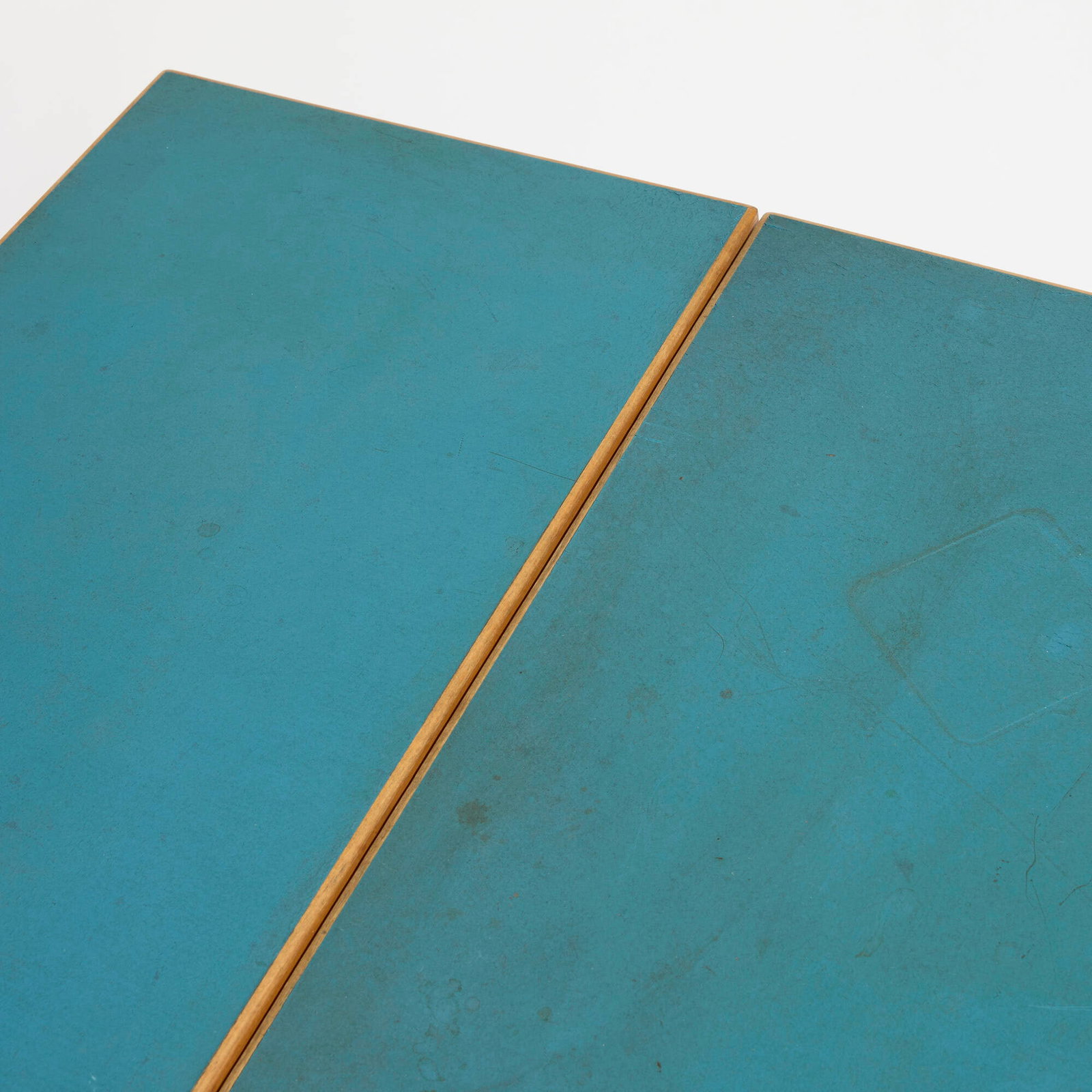 Alvar Aalto, Extension table - 4