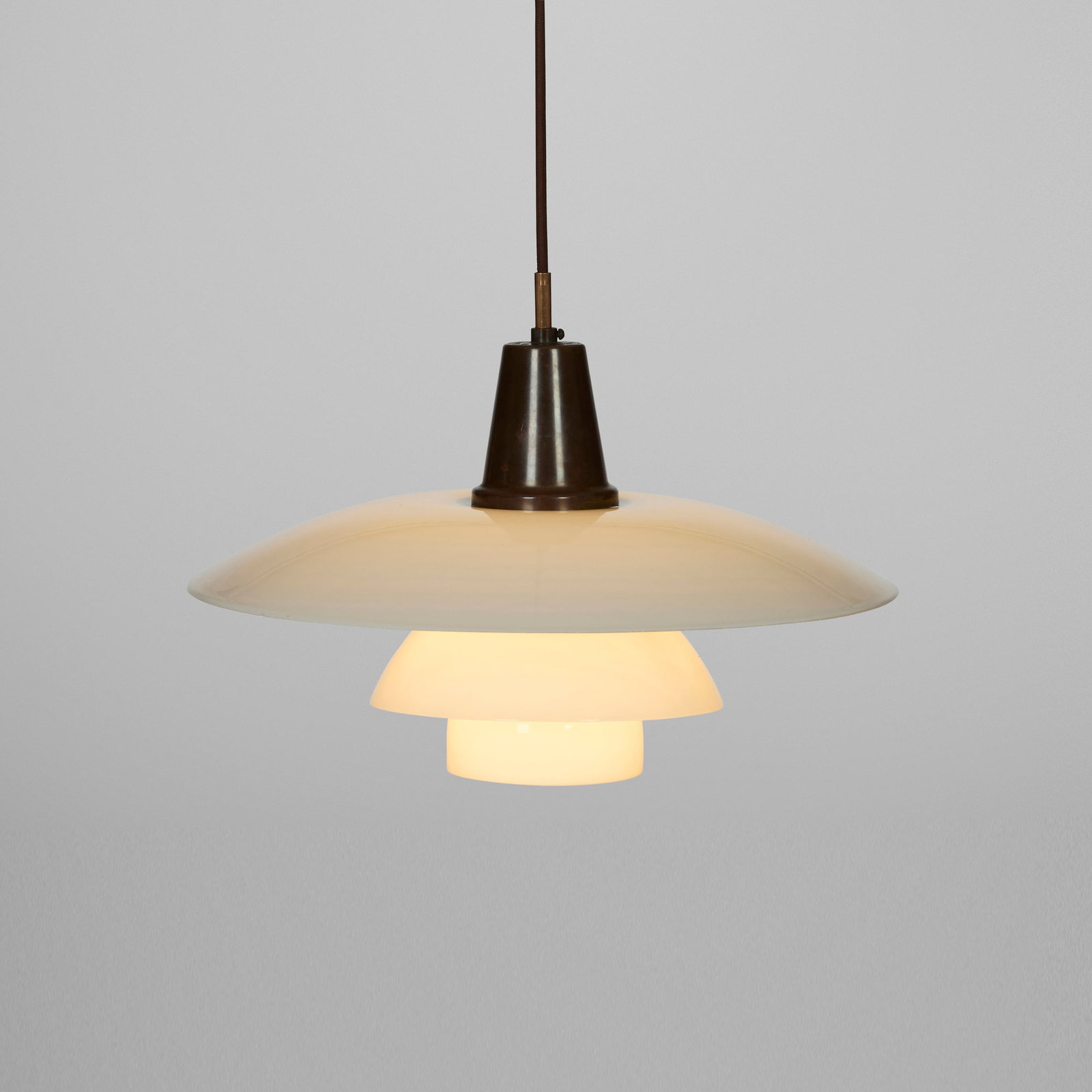 Poul Henningsen, 4/3 pendant lamp (1 of 2)