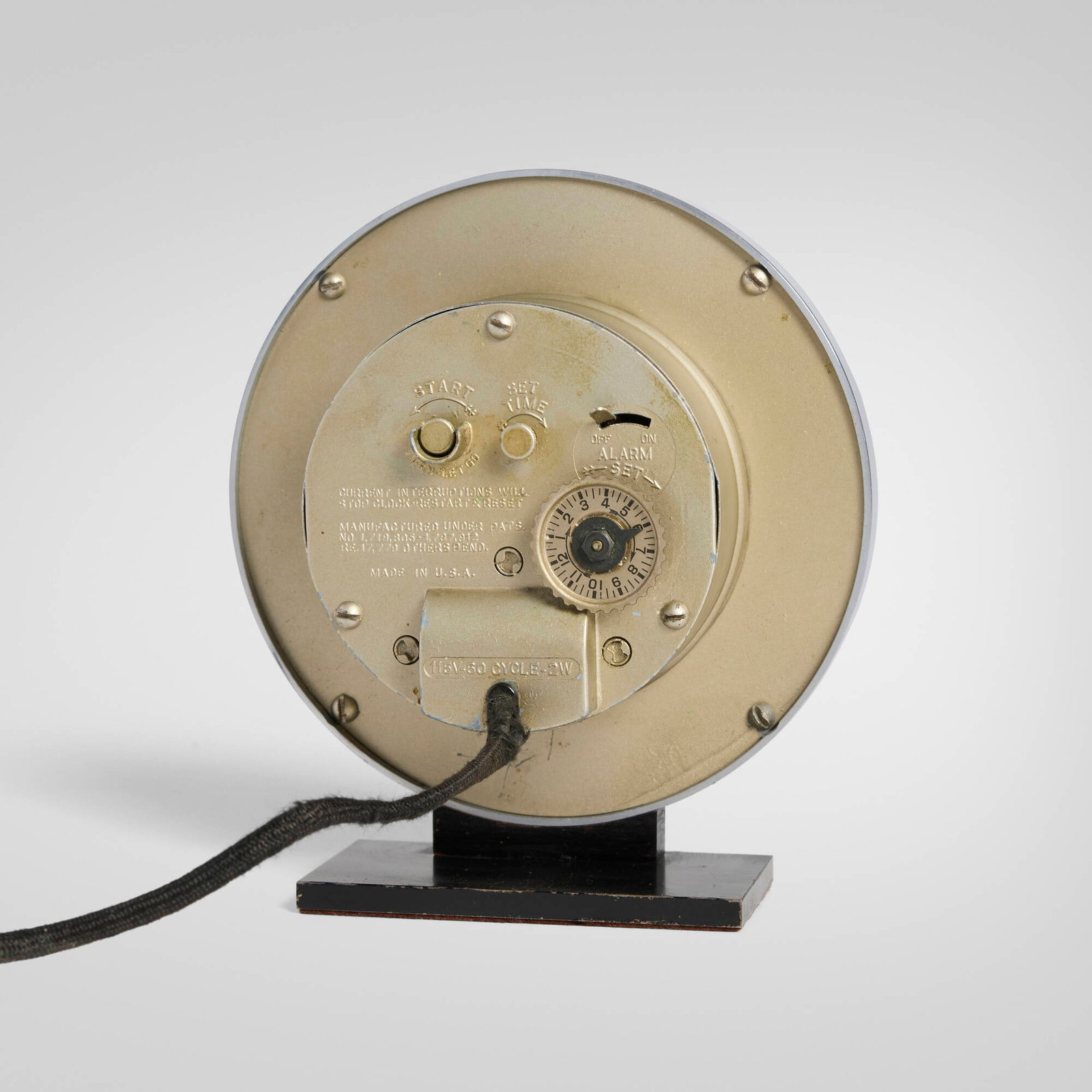 Gilbert Rohde, Table clock - 3