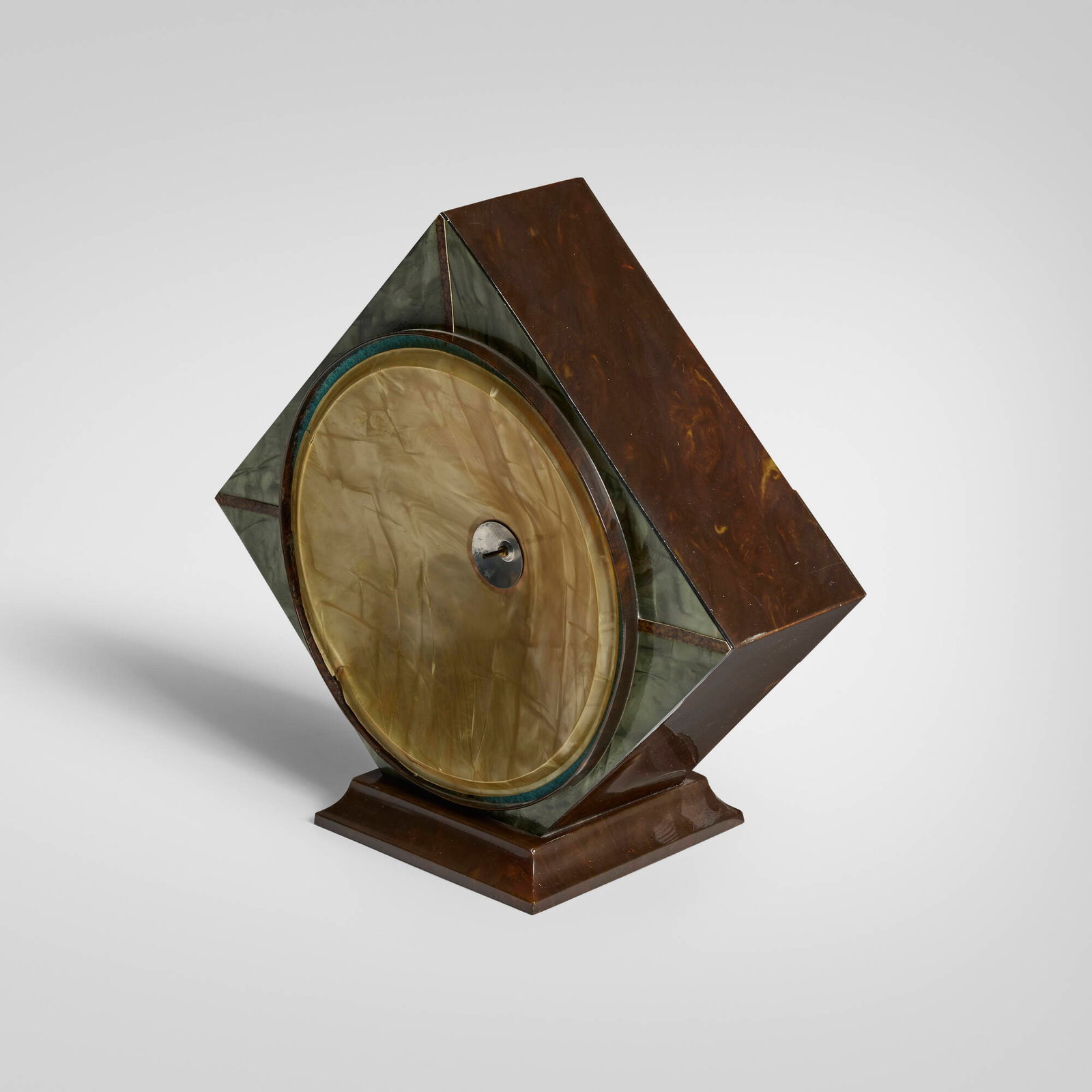 Art Deco, Speaker - 3