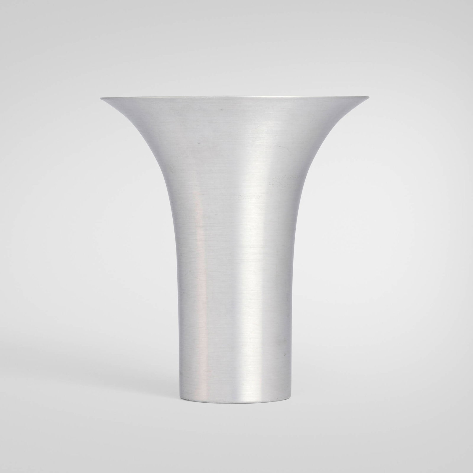 Russel Wright, Vase (1 of 3)