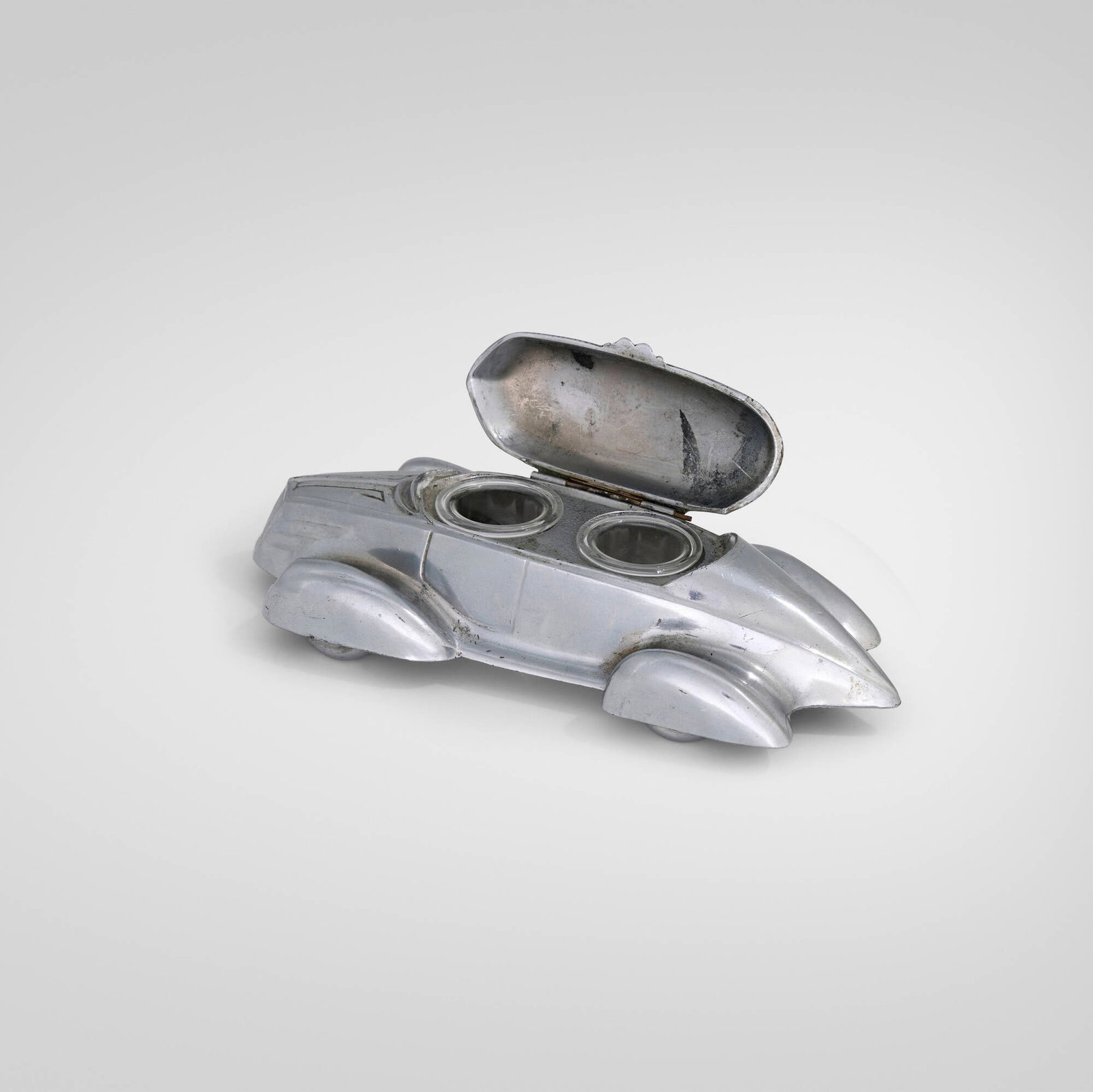 German, Streamlined coupe double-inkwell - 3