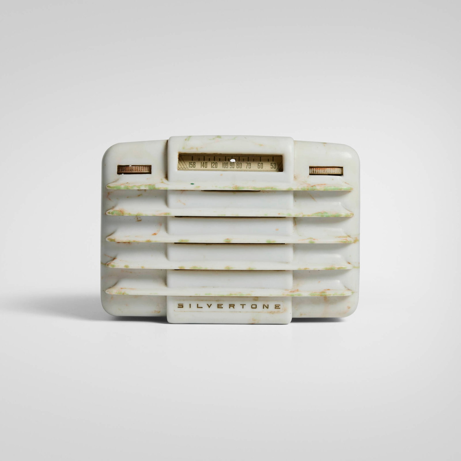 Sears, Roebuck & Co., Silvertone radio, model 3251 (Onyx): Sears, Roebuck & Co. Silvertone radio, model 3251 (Onyx) USA, c. 1940 Plaskon plastic 5.75 h x 7.875 w x 5.25 d in (15 x 20 x 13 cm) Paper manufacturer's label to interior 'Sears, Roebuck &