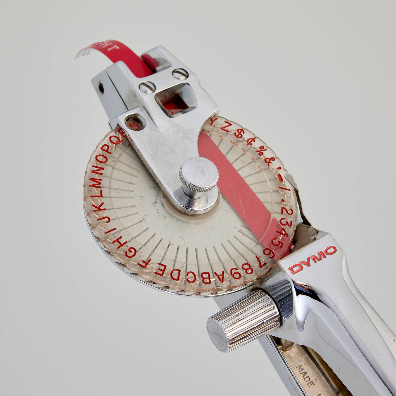 Dymo Corporation, Typewriter (label maker) - 5