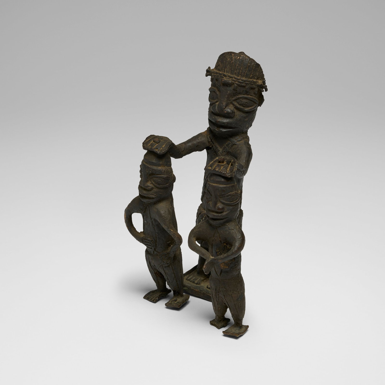 Benin, Figural group - 3