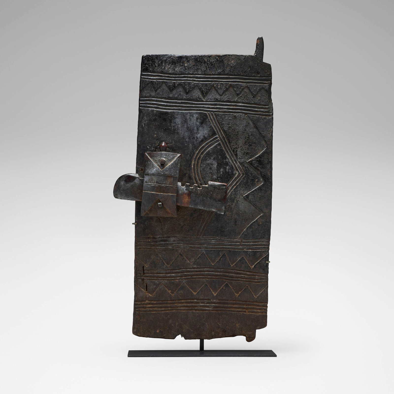 Nuna, Granary door with lock (1 of 5)