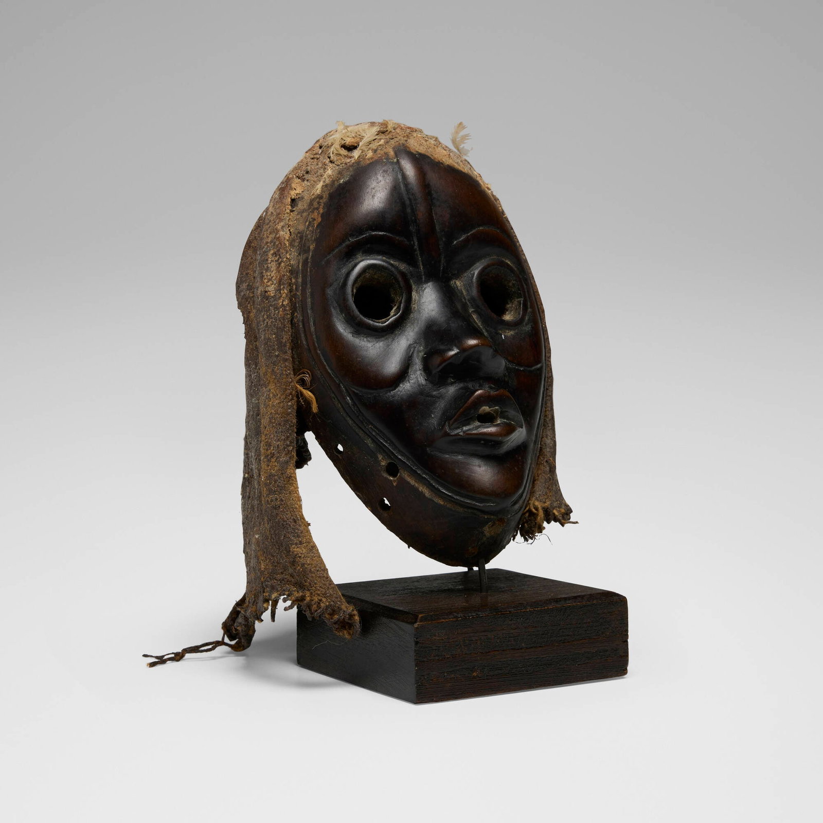 Dan, Mask (1 of 5)