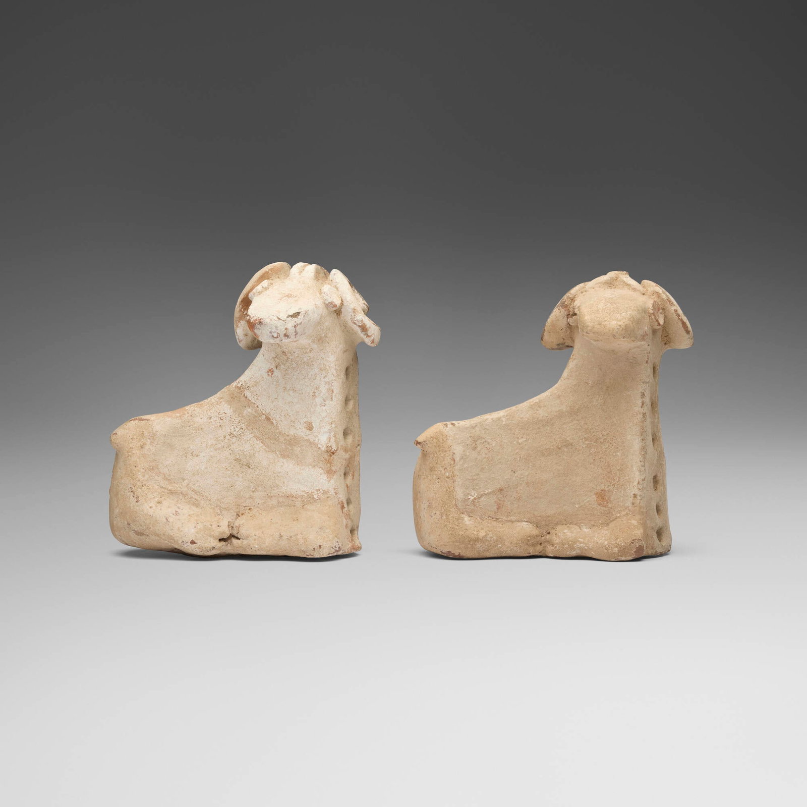 Khurvin, Reclining rams, pair - 2