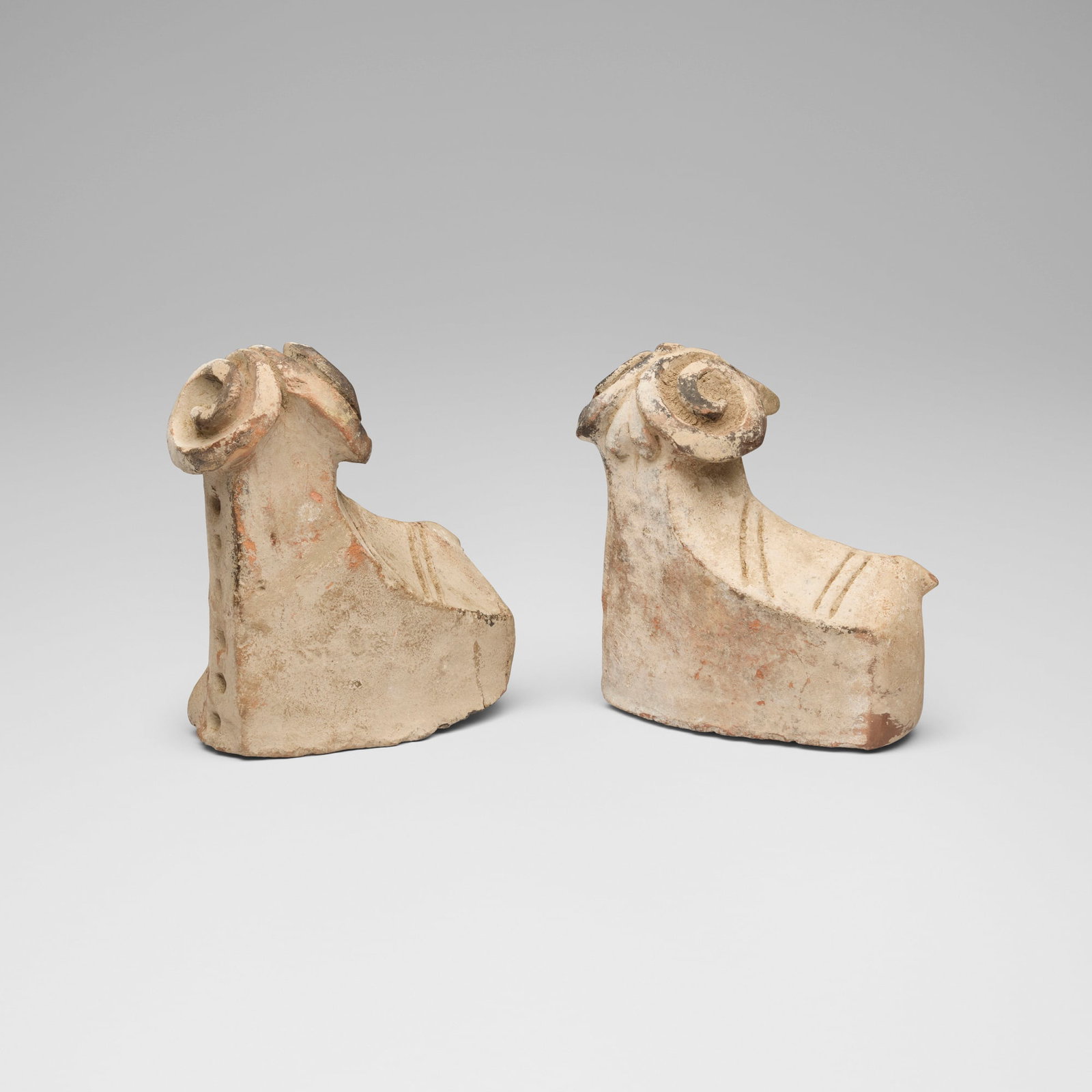 Khurvin, Reclining rams, pair - 3