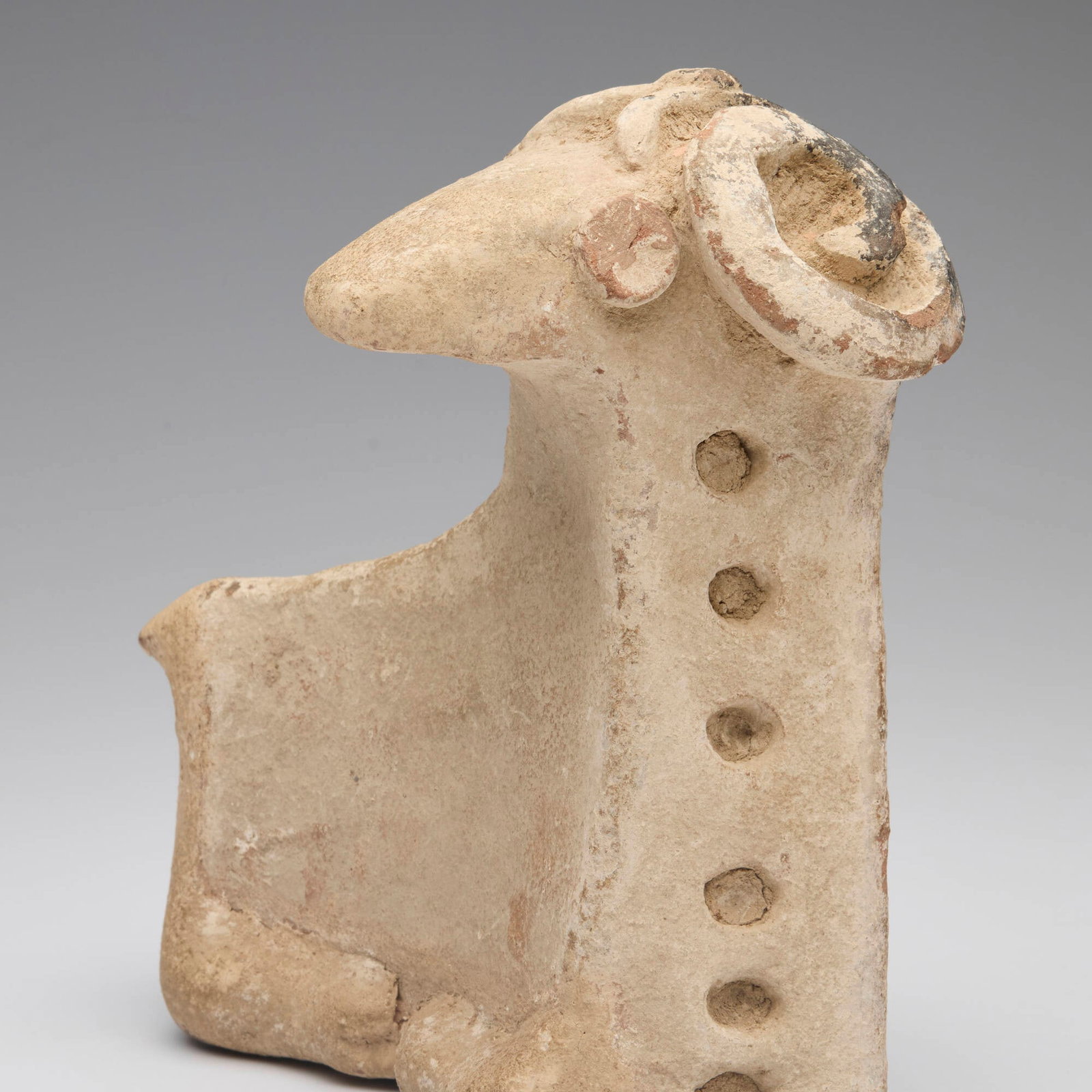 Khurvin, Reclining rams, pair - 4