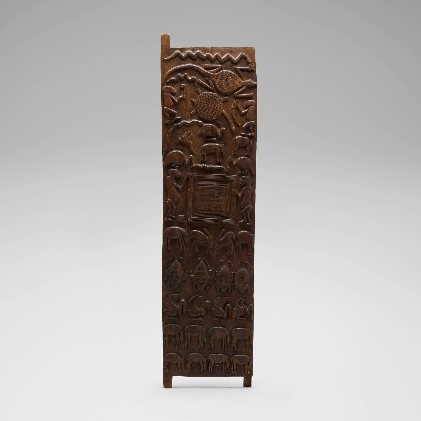 Nupe, Door (1 of 4)