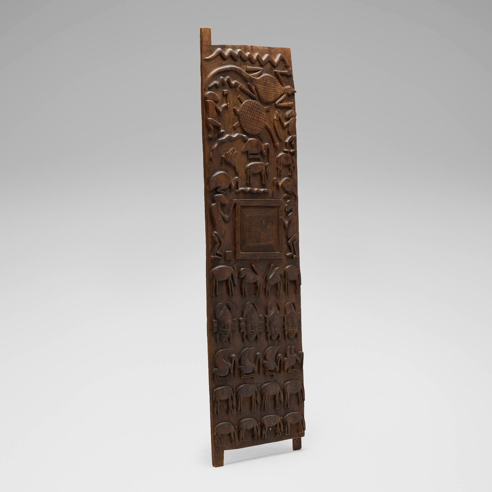 Nupe, Door - 2