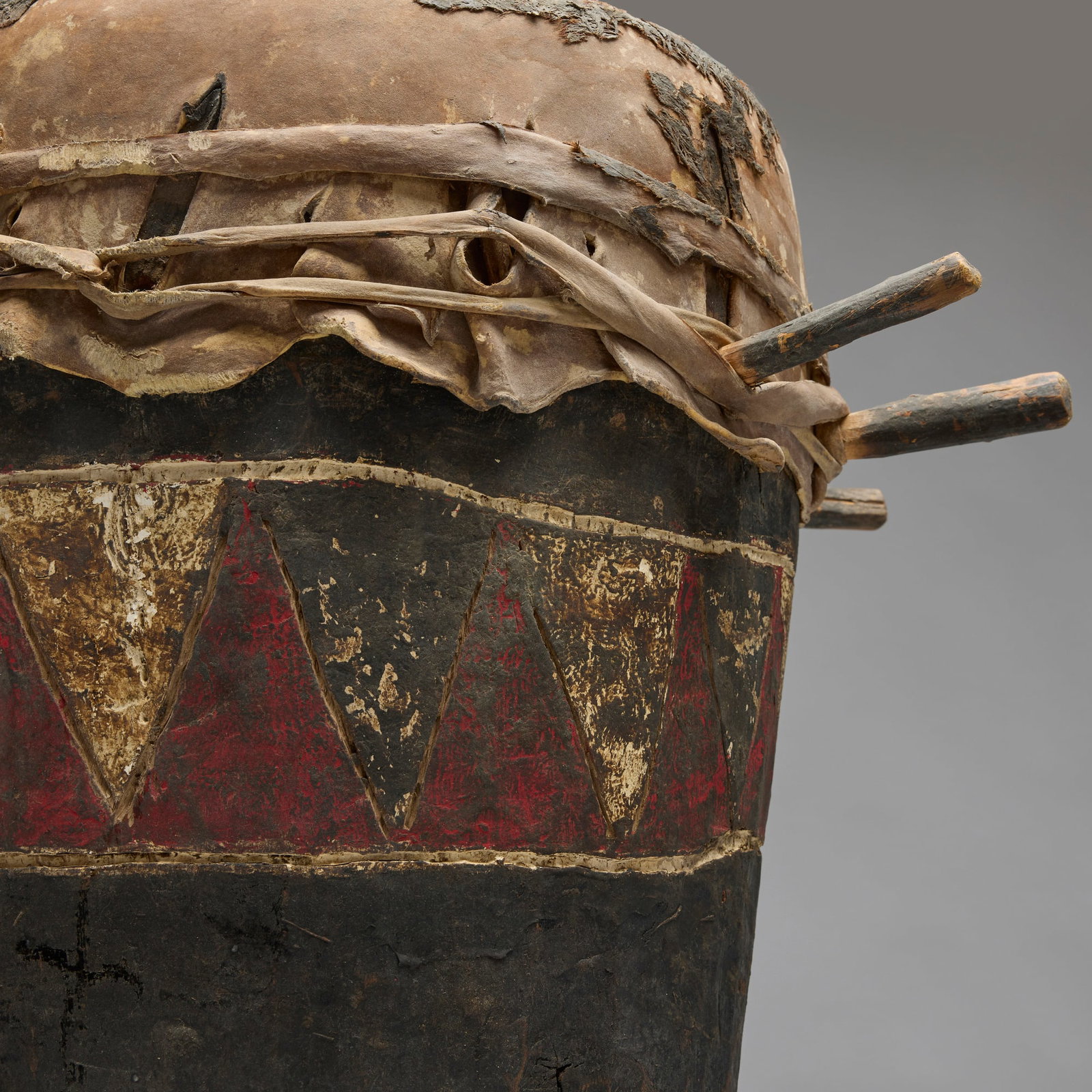 Tonga, Drum - 4