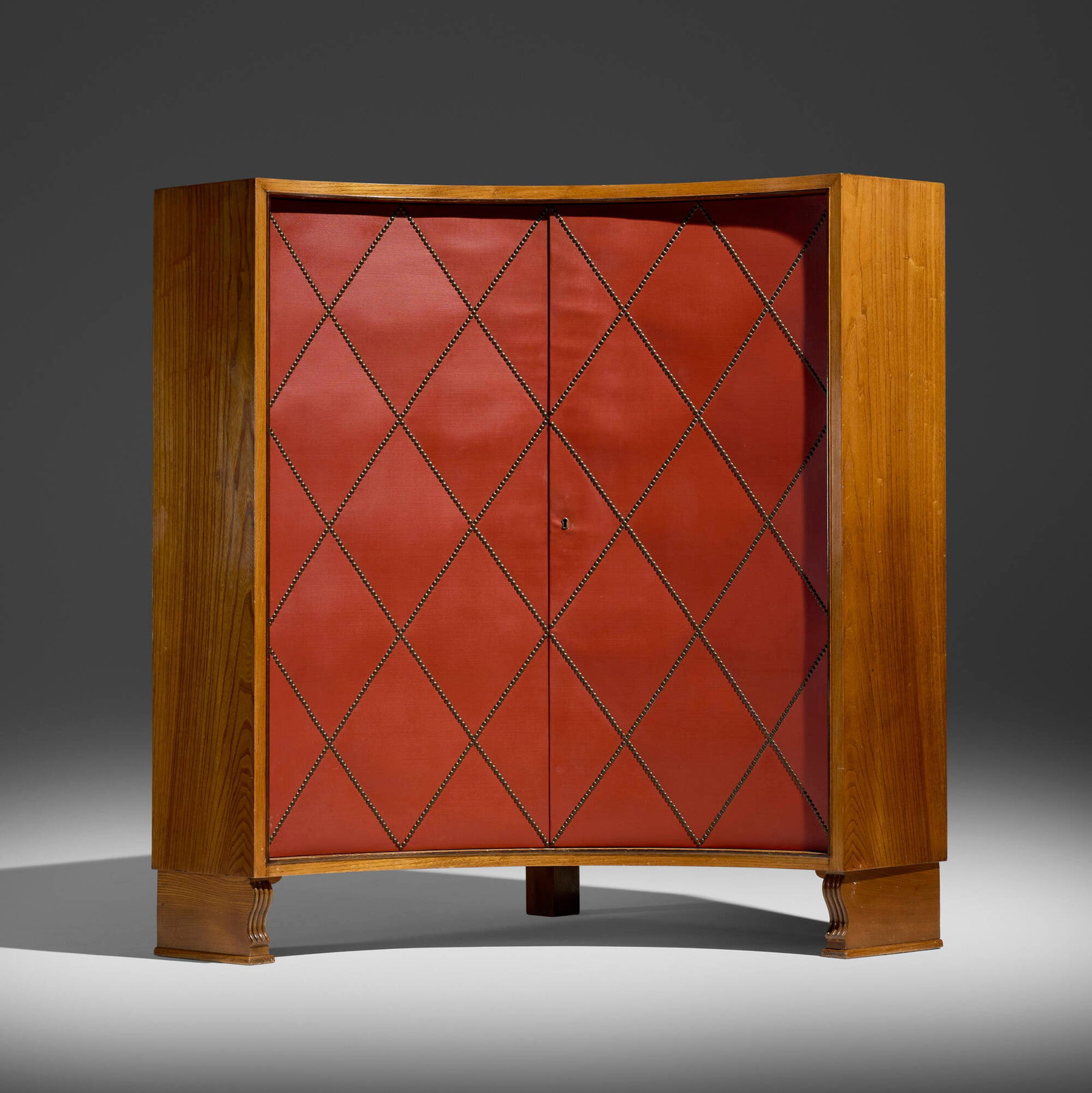 Otto Schulz, Corner cabinet (1 of 4)