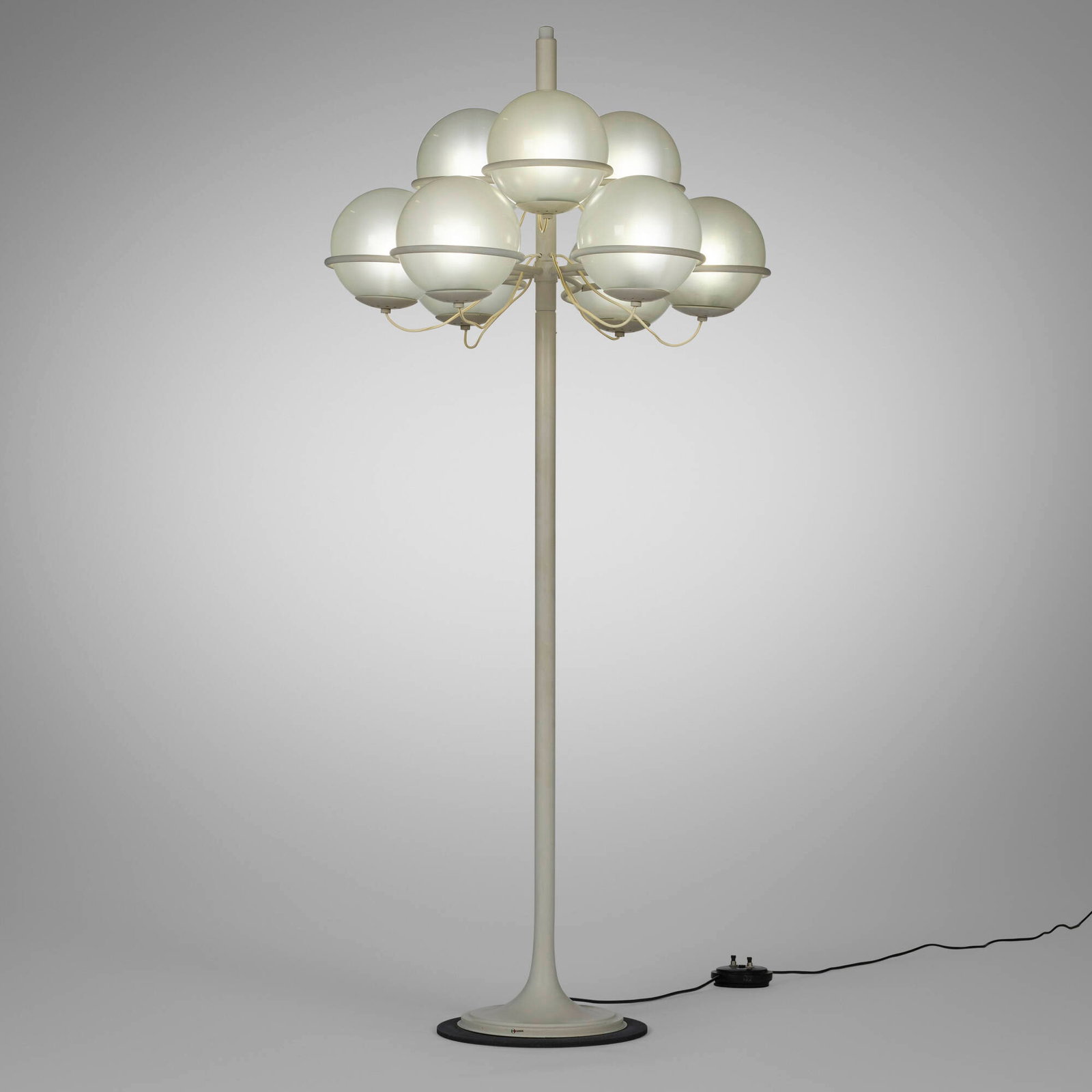 Gino Sarfatti, Floor lamp, model 1094 (1 of 5)