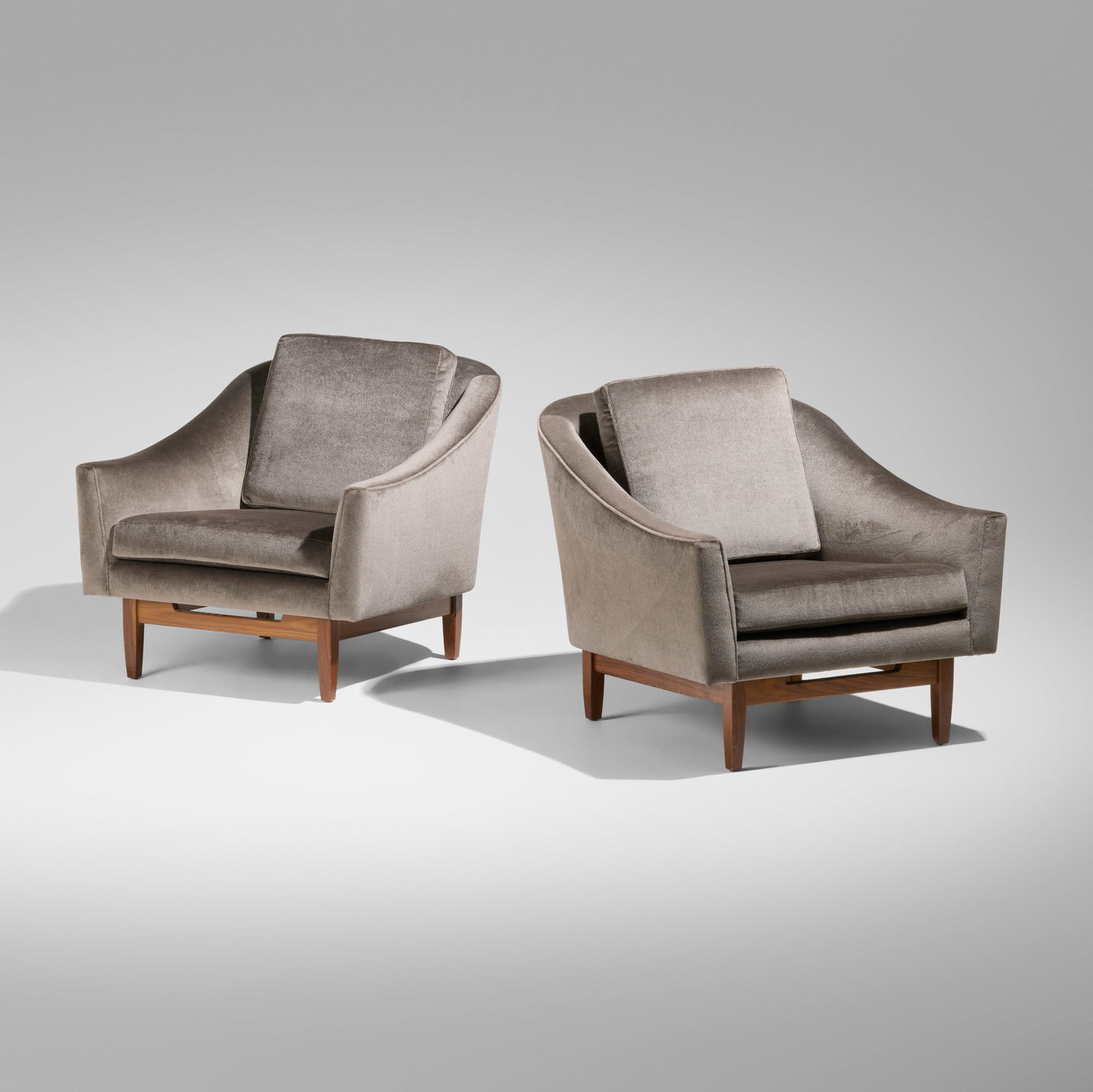 Jens Risom, #2 Club Chairs, pair (1 of 6)