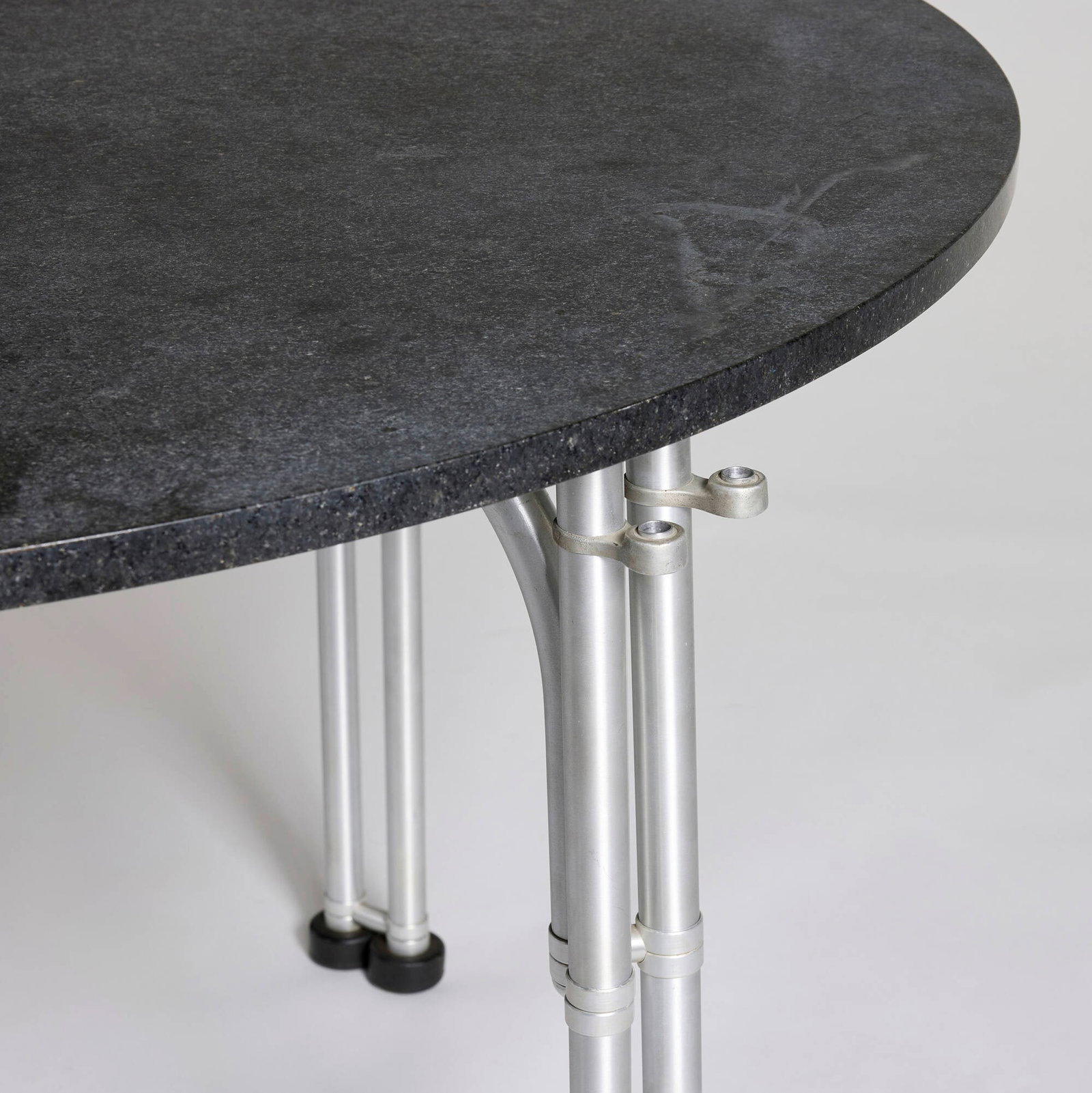 Warren McArthur, Table base, model 1639 - 3