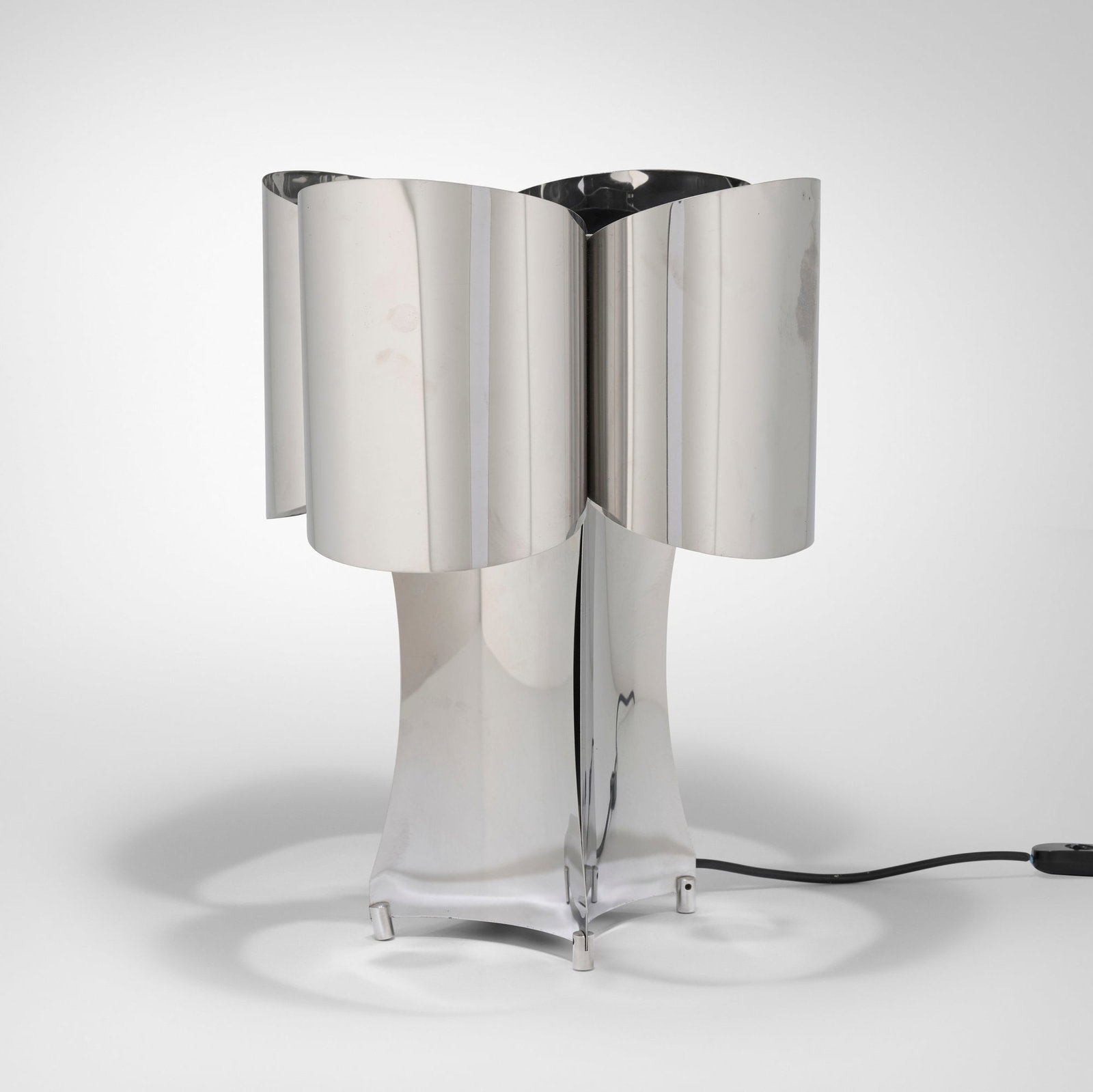 French, Table lamp - 2