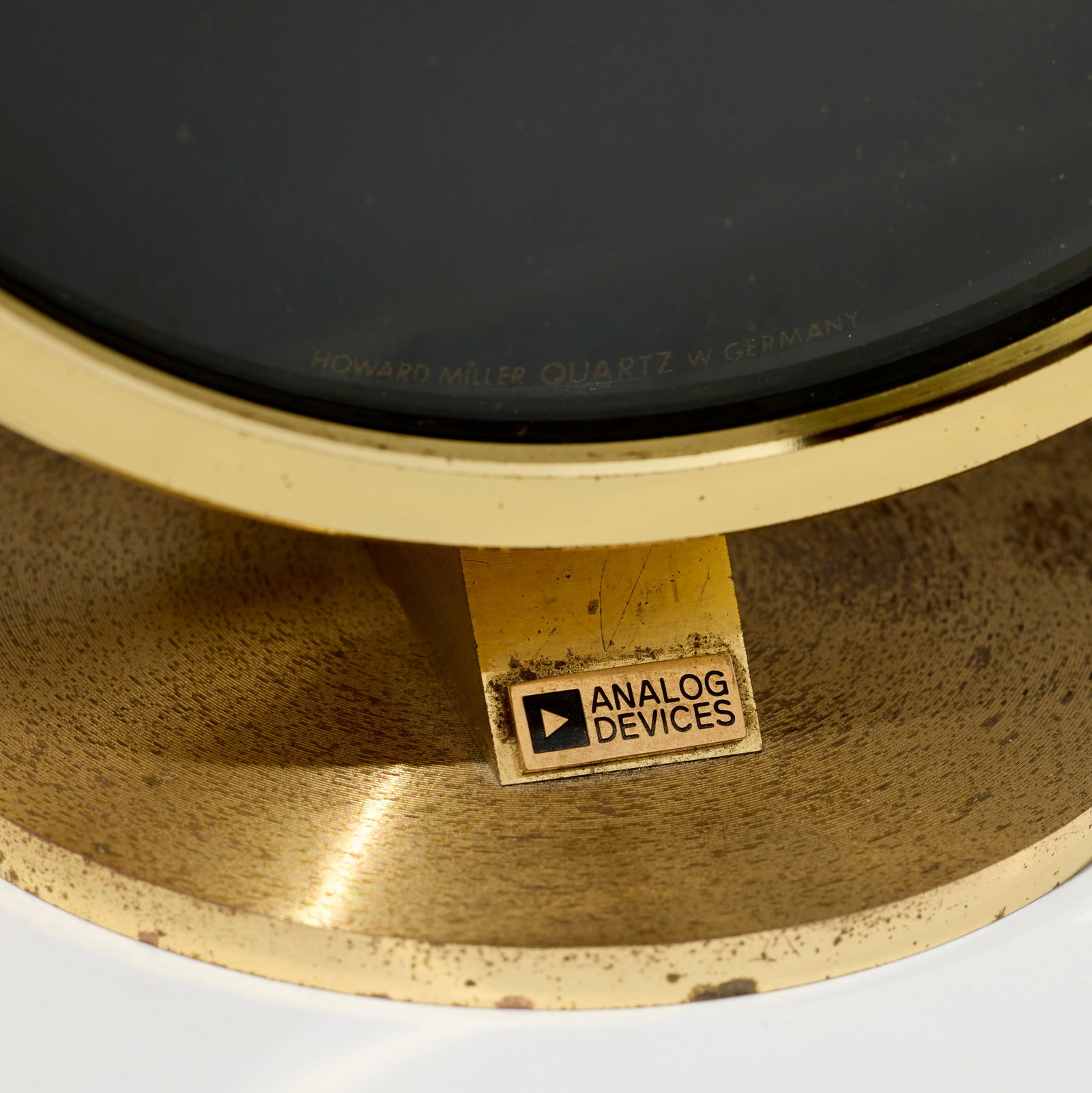 Nathan George Horwitt, Table clock - 5