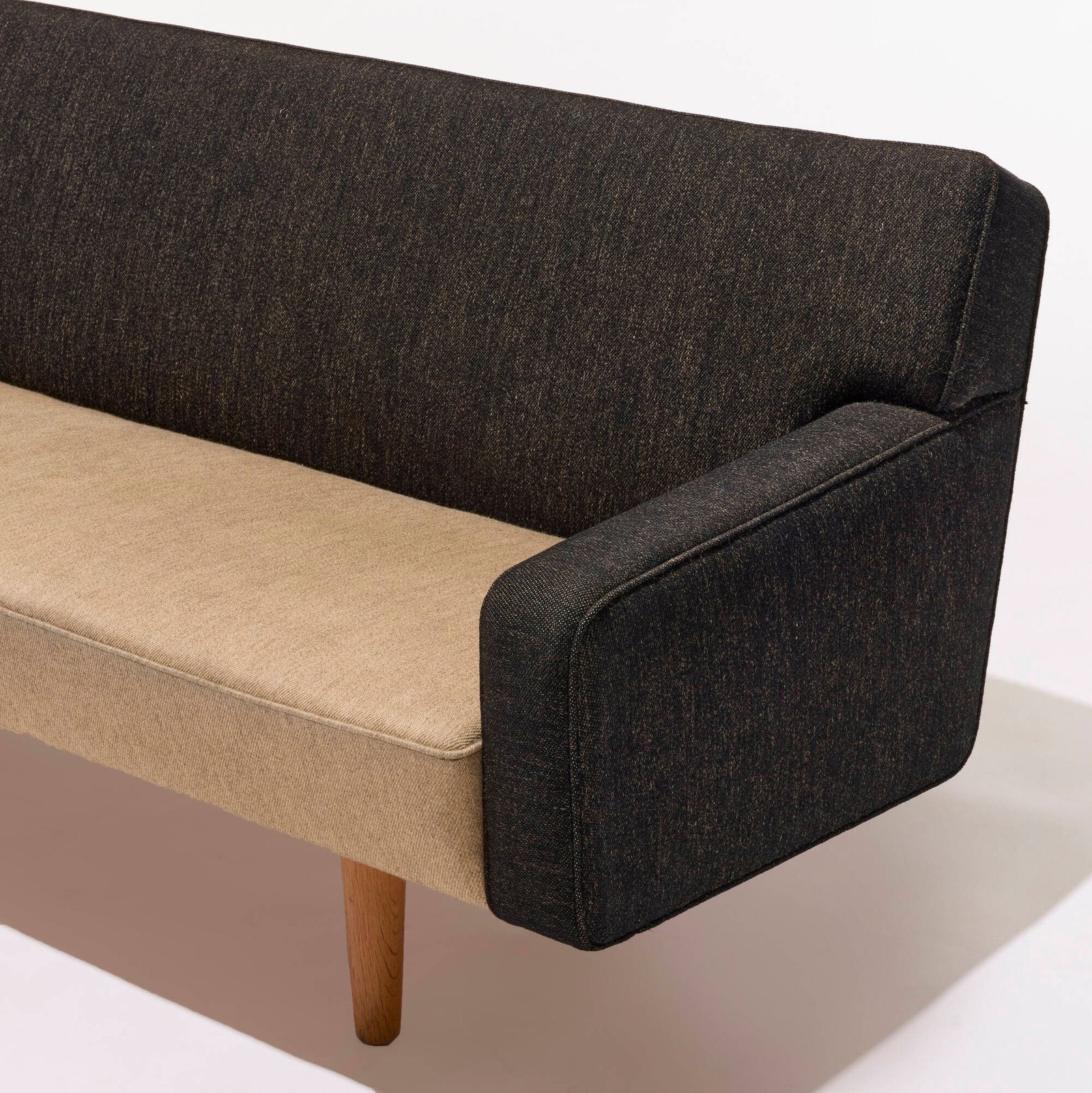 Hans J. Wegner, Sofa, model AP32S - 6