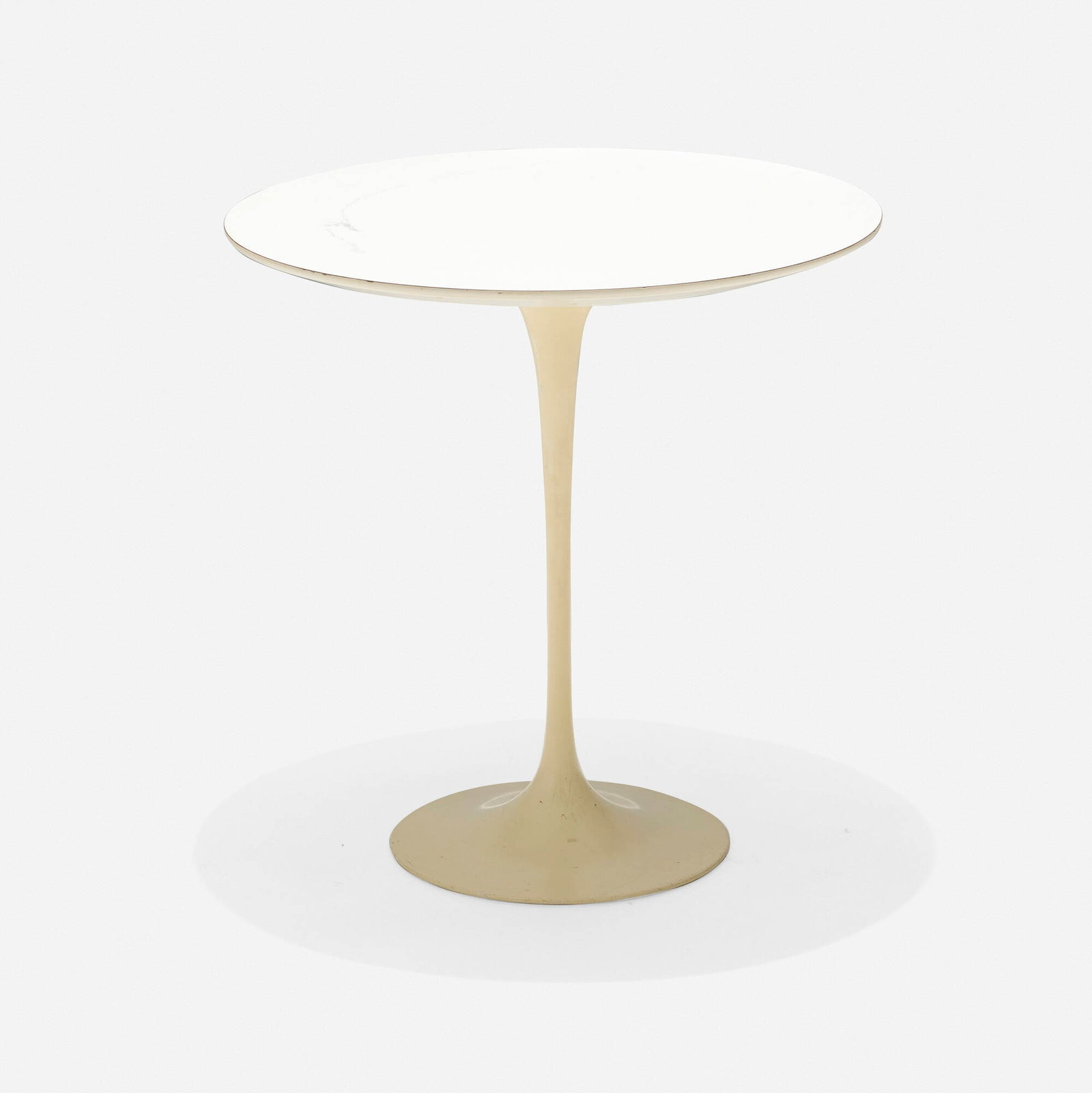 Eero Saarinen, Tulip occasional table, model 161F (1 of 3)