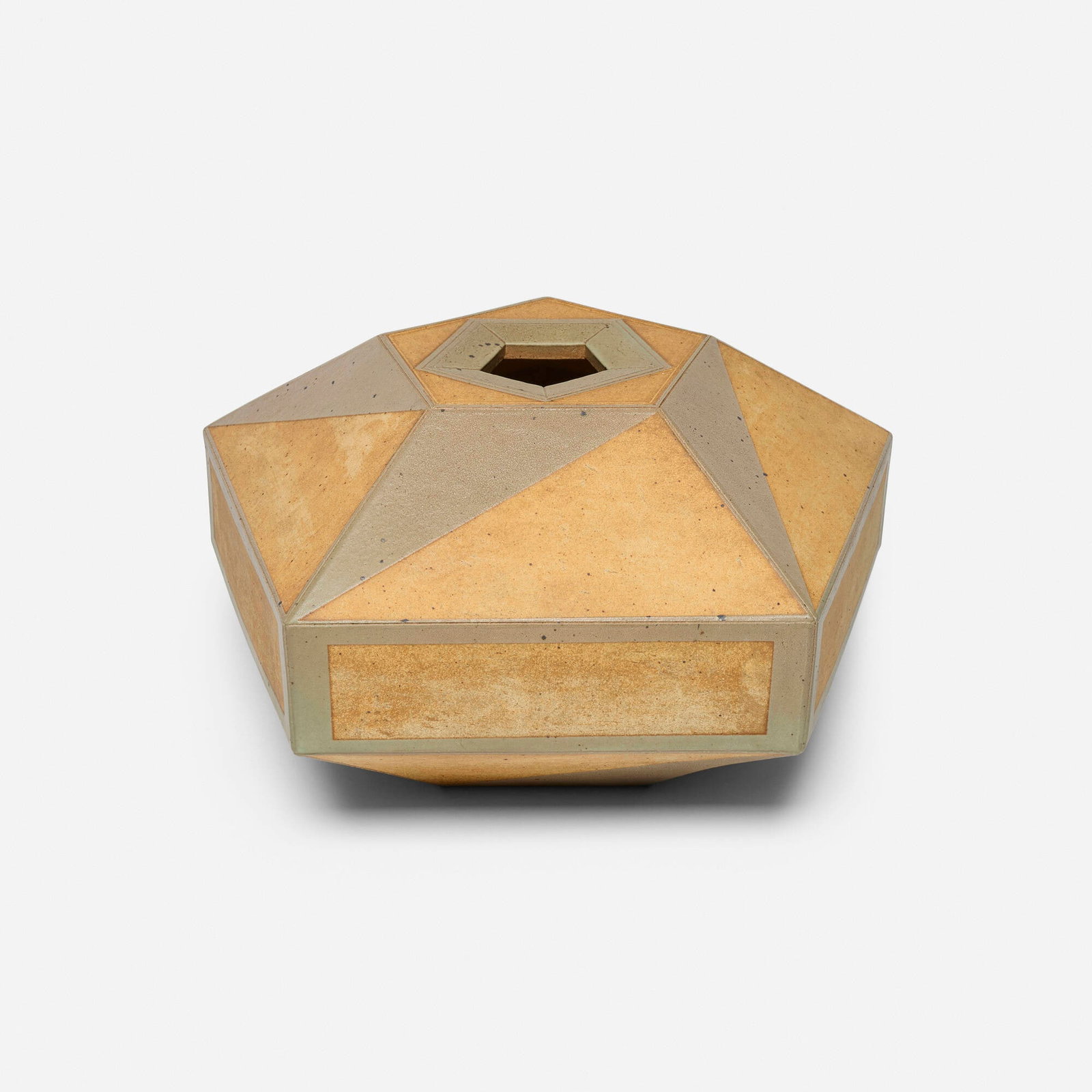 John Mason, Pentagonal Vessel