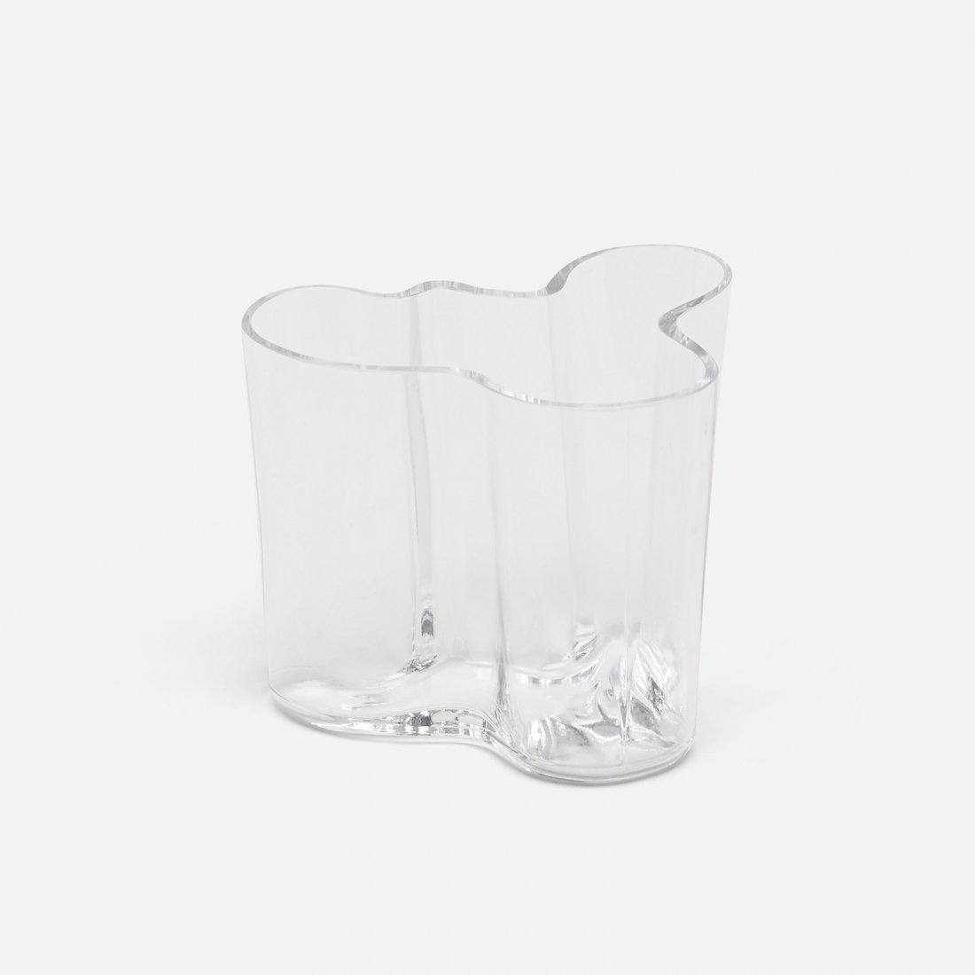 Alvar Aalto Savoy vase (1 of 5)