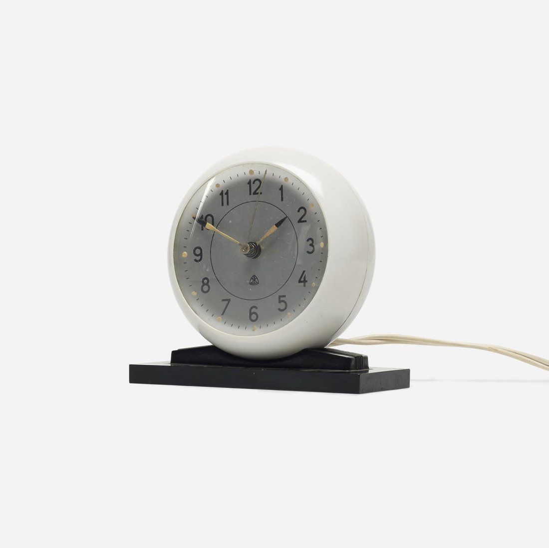Arne Jacobsen table clock (1 of 2)