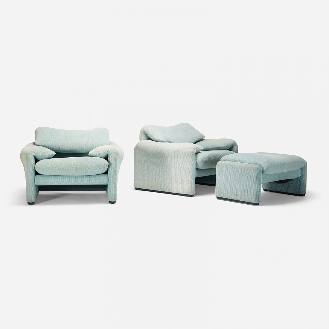Vico Magistretti Maralunga lounge chairs and ottoman (1 of 3)