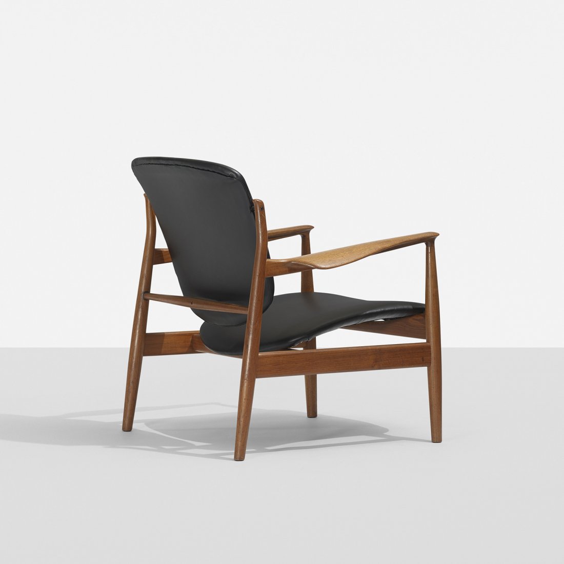 Finn Juhl lounge chair (1 of 3)