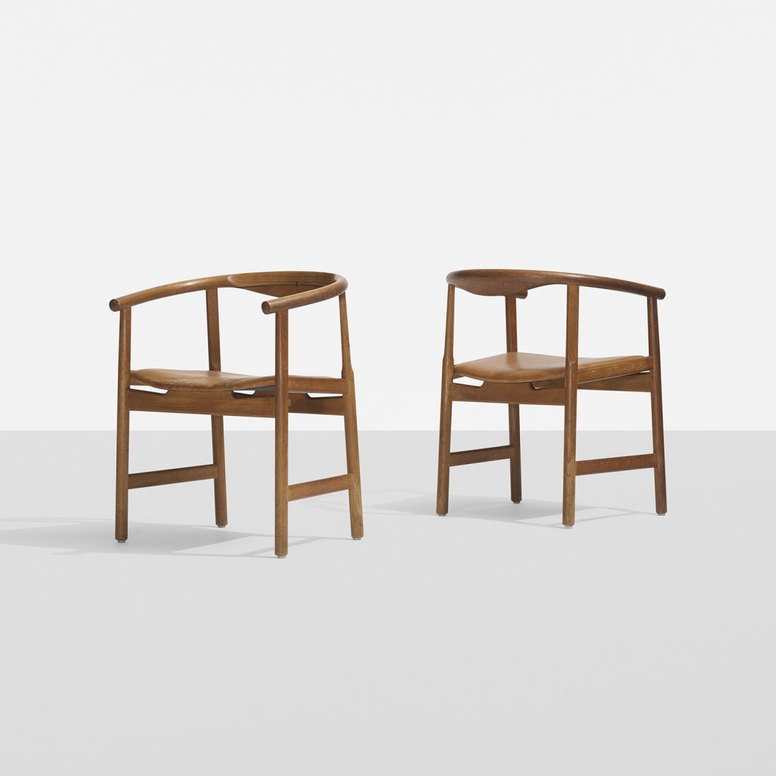 Hans Wegner armchairs, pair (1 of 3)