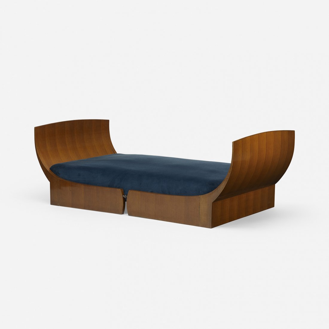Luigi Caccia Dominioni daybed (1 of 2)