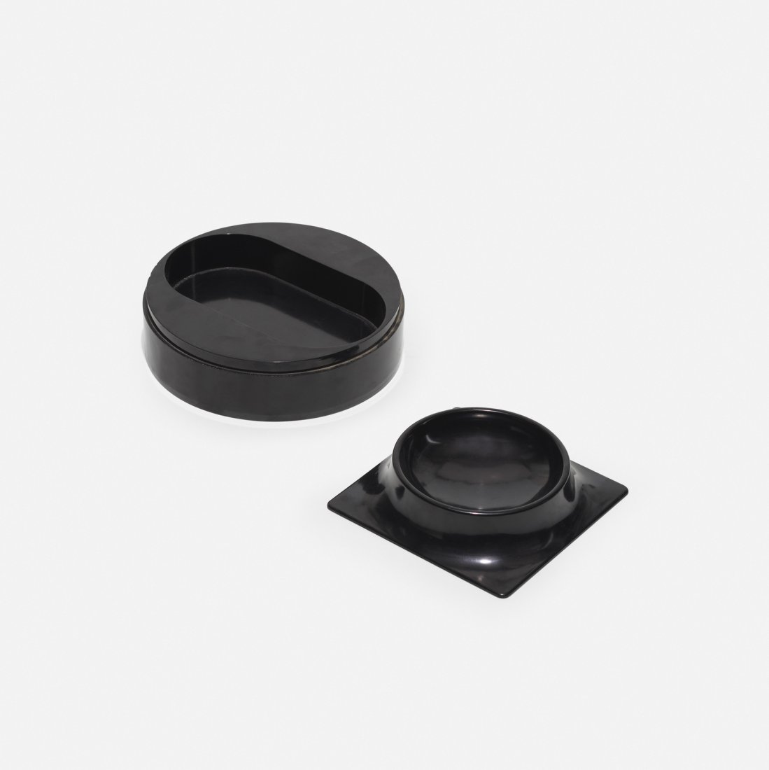 Sergio Asti, ashtrays, set of two (1 of 2)