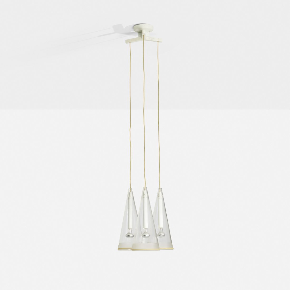 Achille Castiglioni, Fucsia 3 pendant light (1 of 1)