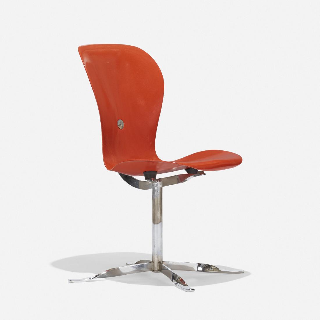 Gideon Kramer, Ion chair (1 of 2)