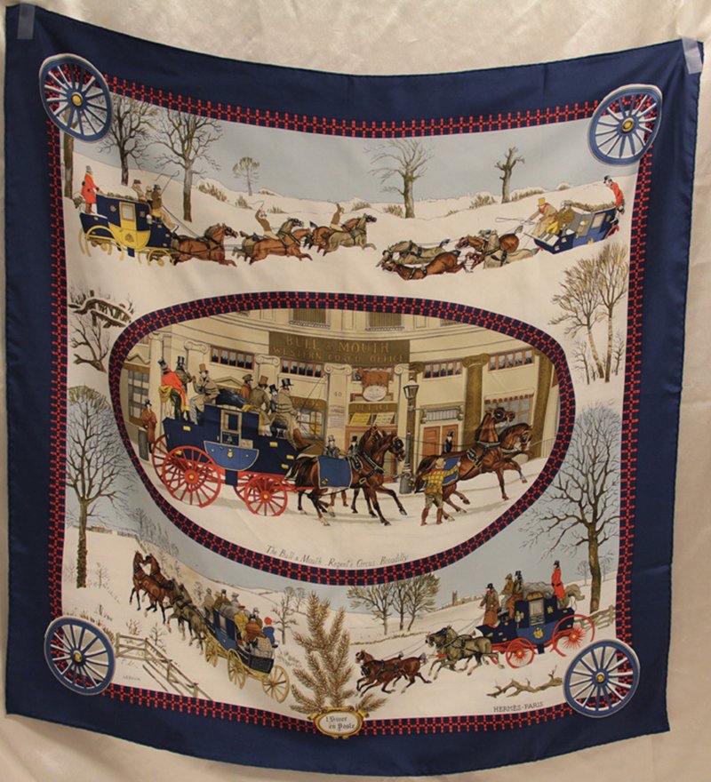 Hermes Paris Womans Silk Scarf (1 of 8)