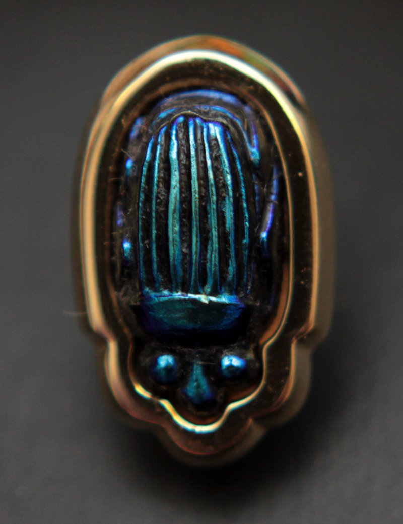 18KT YG VINTAGE LCT TIFFANY AND CO SCARAB PIN (1 of 4)