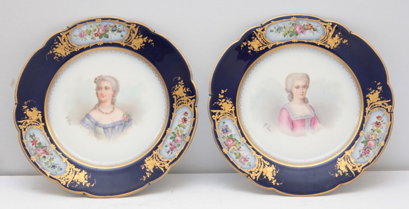 PAIR OF SEVRES HAND PAINTED PORCELAIN PLATES (1 of 8)