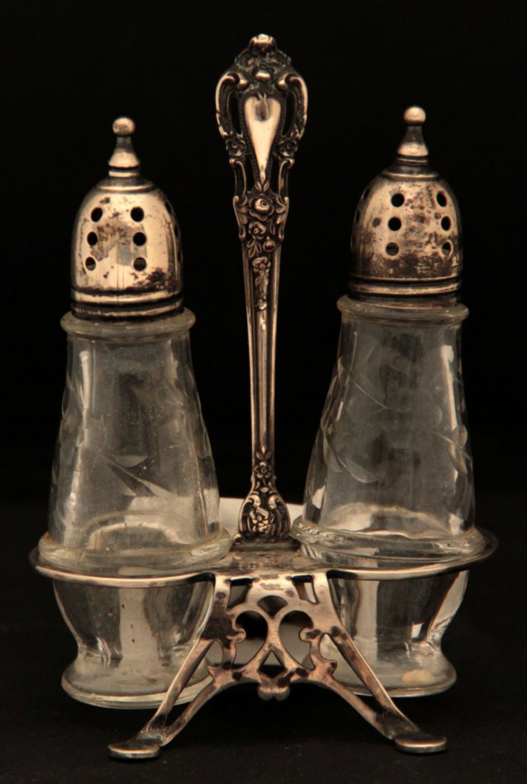 LUNT STERLING ELOQUENCE SALT AND PEPPER (1 of 2)