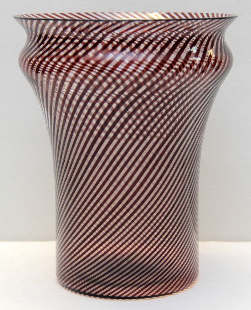 MURANO VENINI GLASS VASE (1 of 3)