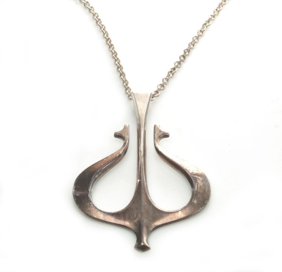 This is a 1960's sterling silver necklace by David (1 of 1)