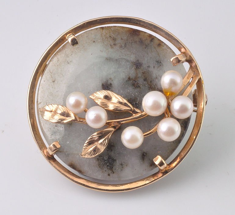 1950's Nephrite jade and cultured pearl brooch by (1 of 1)