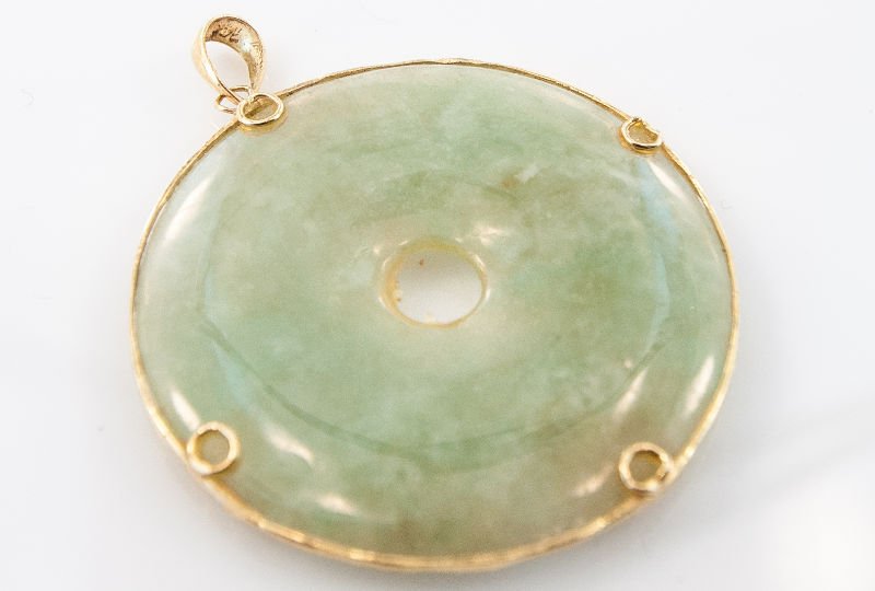 1950's jadeite jade disk pendant (1 of 1)