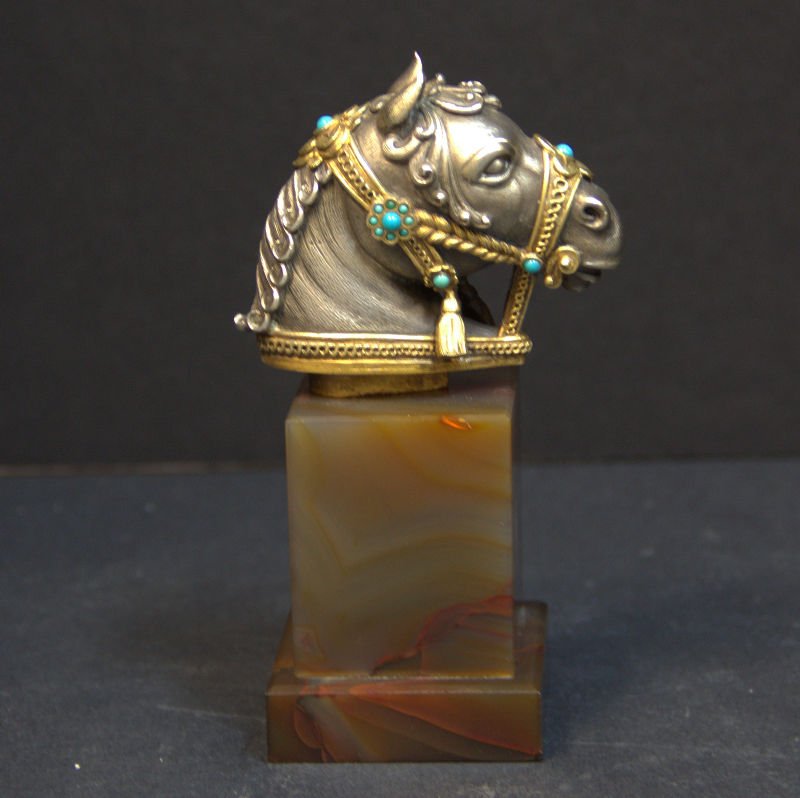 925 Silver Turquoise Beaded Horse Head On Agate Base (1 of 5)