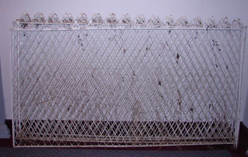 4 antique cast iron and wire garden fence sections - 2