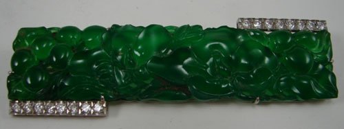 18k White Gold, Green Jade & Diamond Art Deco Pi