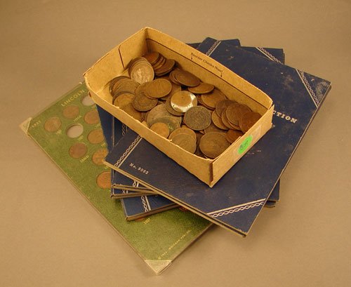 Canada 1 cent lot: 5 partial book of cents + box