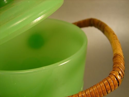 Rare Jade Green Glass Ice Bucket with wooden hand - 3