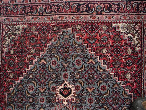 Fine Handwoven Oriental Carpet - 3